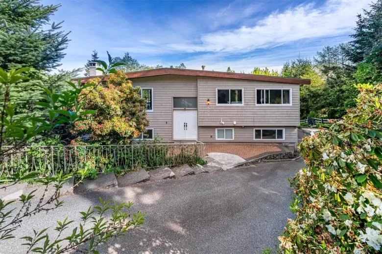 520 BALLANTREE PLACE image #1