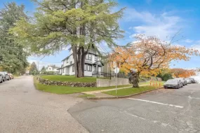 2496 E 27TH AVENUE, Vancouver East, Vancouver, BC