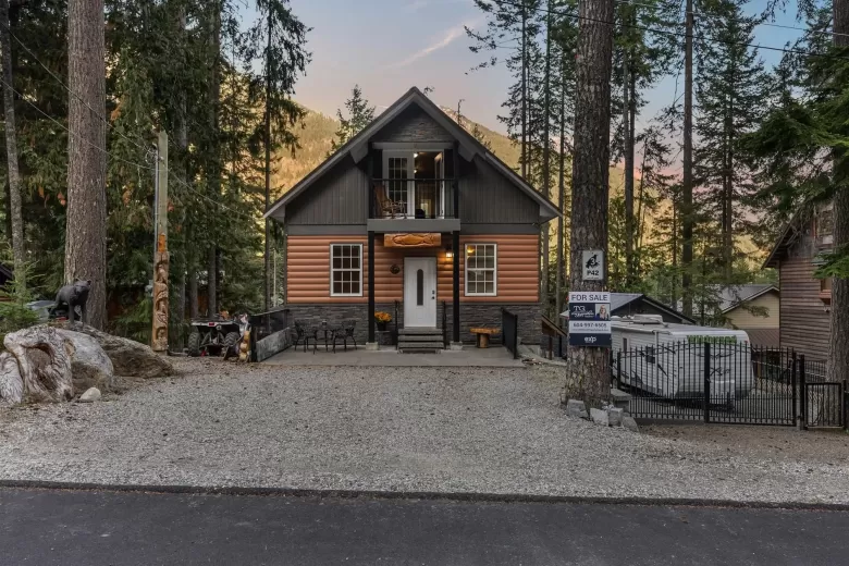 14922 PARKWOOD STREET image #1