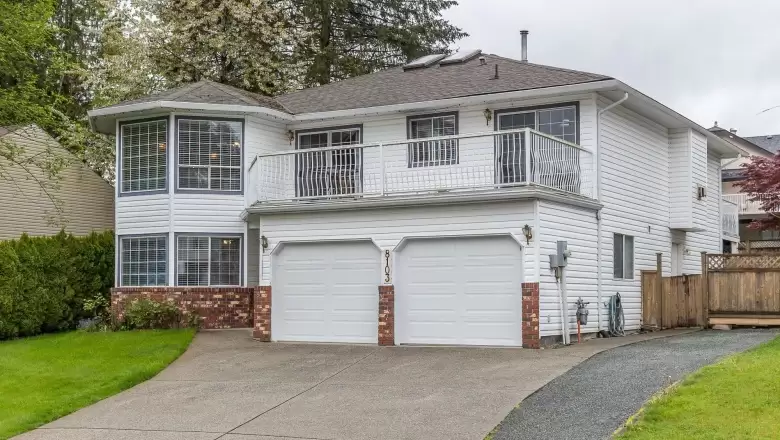 8103 CARIBOU STREET image #1