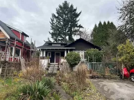 134 W QUEENS ROAD, North Vancouver, North Vancouver, BC