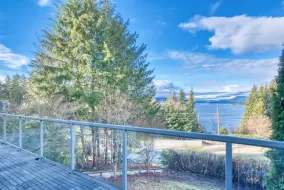 5917 SKOOKUMCHUK ROAD, Sechelt, BC