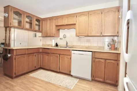 10 32718 GARIBALDI DRIVE image #3