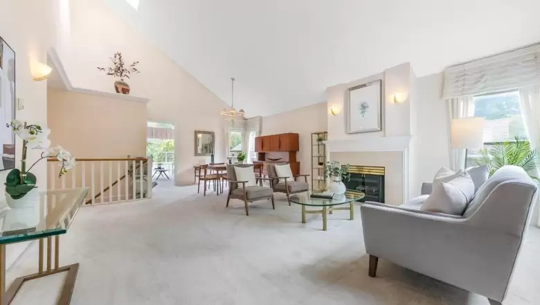 9 4055 INDIAN RIVER DRIVE image #1