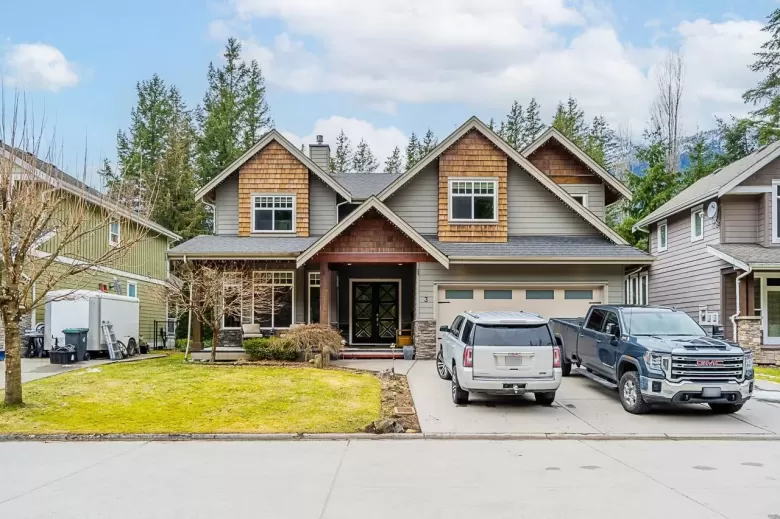 3 1355 DEPOT ROAD image #1
