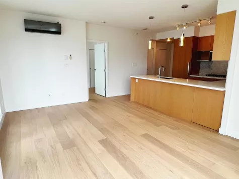1908 6588 NELSON AVENUE image #1