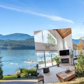 7482 ROCKWELL PLACE, Harrison Lake, Harrison Hot Springs, BC