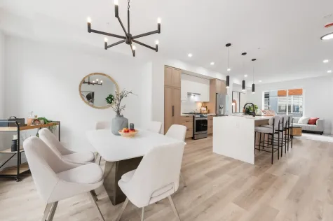 46 20763 76 AVENUE image #3