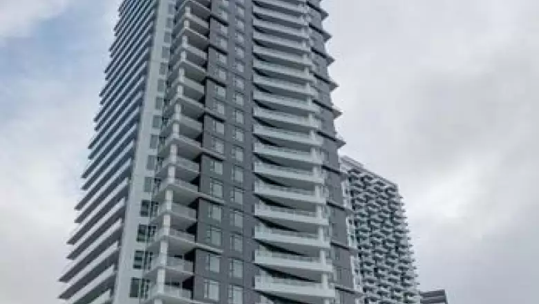 507 9887 WHALLEY BOULEVARD image #1