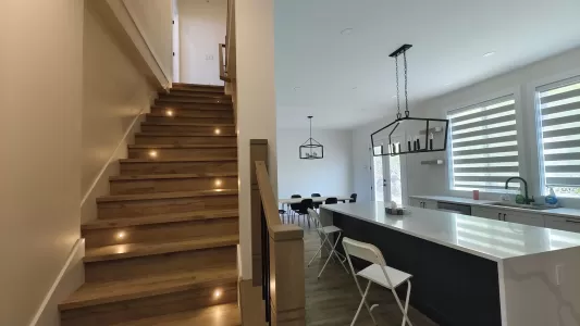 38 5248 GOLDSPRING PLACE image #2