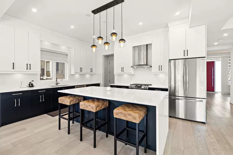 39416 CARDINAL DRIVE image #1