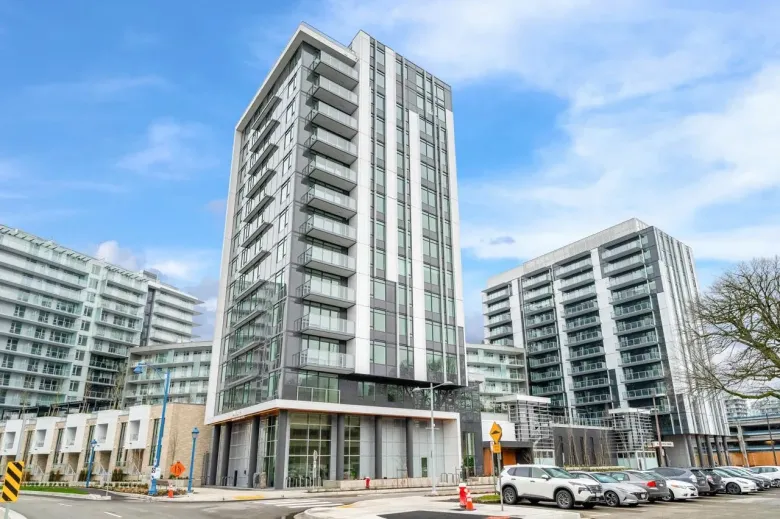 320 6808 MINORU BOULEVARD image #1