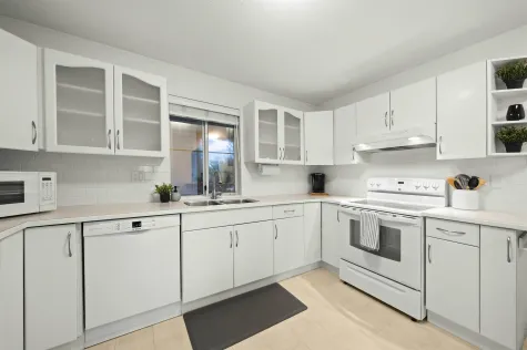 223 4955 RIVER ROAD image #1