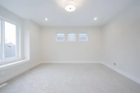 20512 76A AVENUE image #2