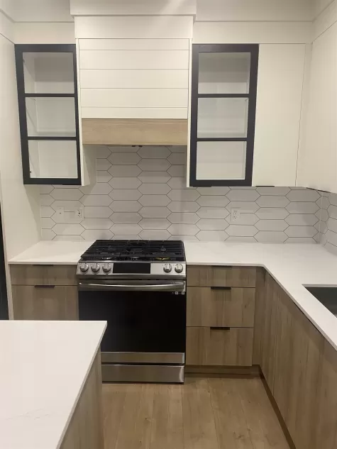 408 20614 80 AVENUE image #3