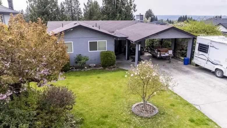 32956 WHIDDEN AVENUE image #1