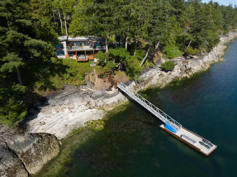 7909 BEDWELL DRIVE, Pender Island, BC for sale