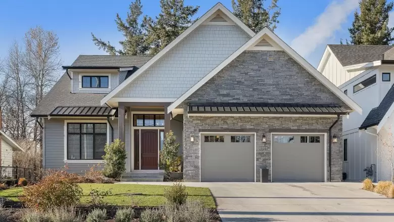 6957 CENTENNIAL DRIVE image #1
