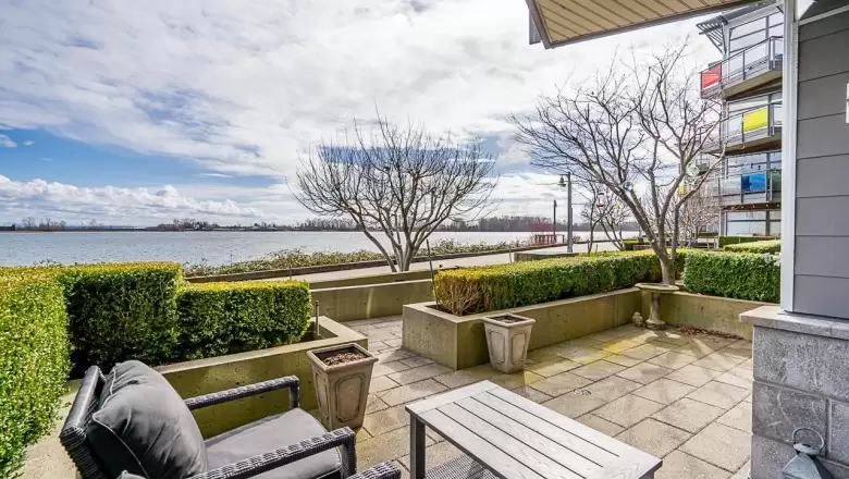 103 14300 RIVERPORT WAY image #1