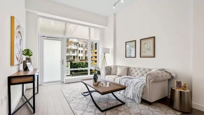 173 438 W KING EDWARD AVENUE image #1