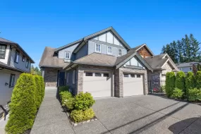 9556 204 STREET, Langley, Langley, BC