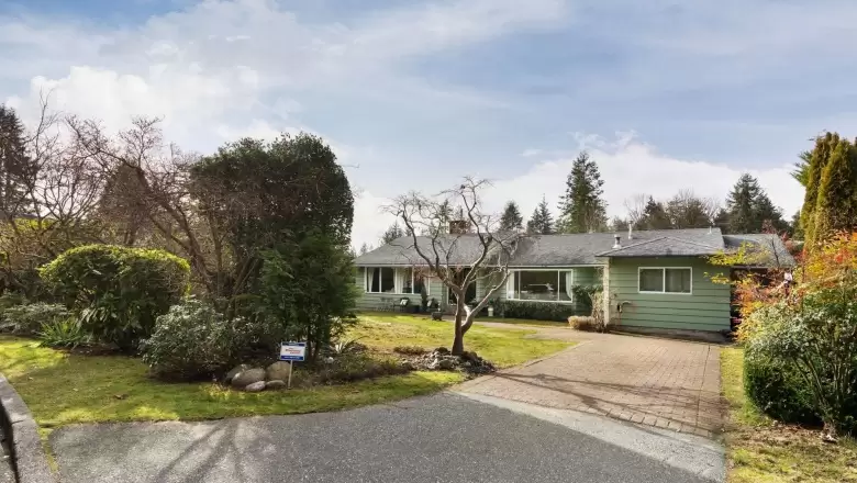 2925 AURORA ROAD, North Vancouver, BC