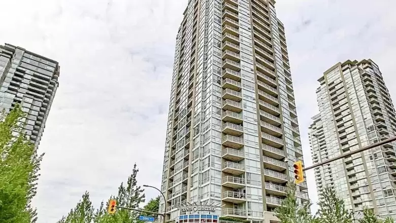 2605 2978 GLEN DRIVE image #1