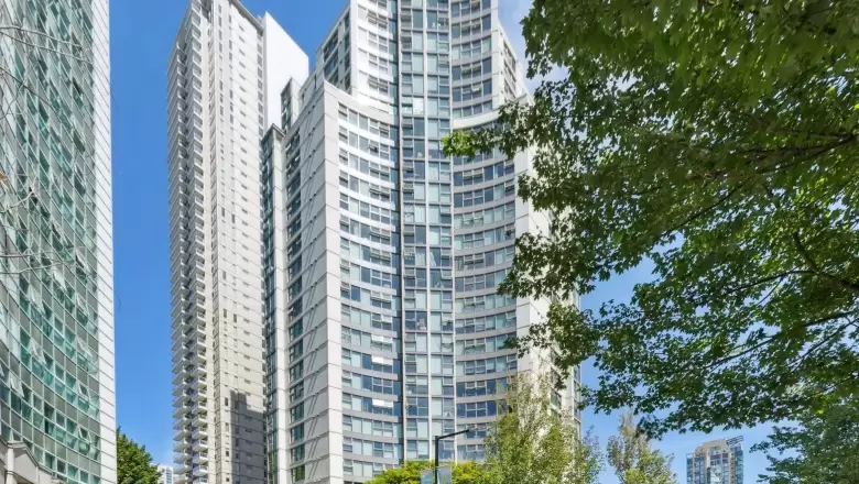 1004 1323 HOMER STREET image #1
