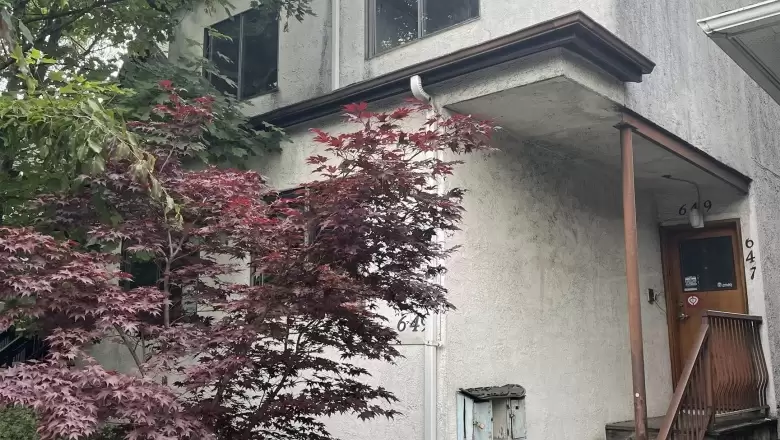 647 E CORDOVA STREET image #1