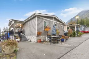 88 53480 BRIDAL FALLS ROAD, East Chilliwack, Rosedale, BC