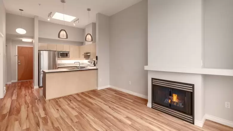 407 2288 S MARSTRAND AVENUE image #1