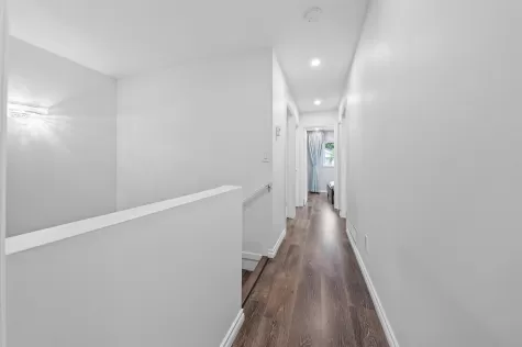 38 3088 AIREY DRIVE image #4