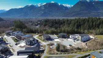 2917 SNOWBERRY PLACE, Squamish, Squamish, BC