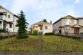 2577 E 16TH AVENUE, Vancouver East, Vancouver, BC