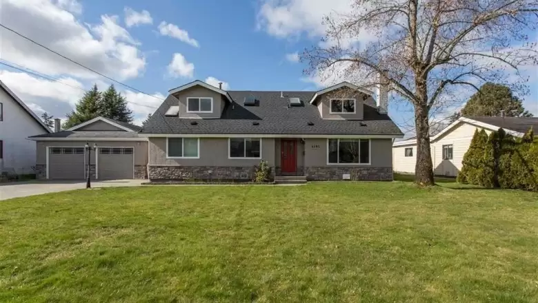 4595 61 STREET image #1