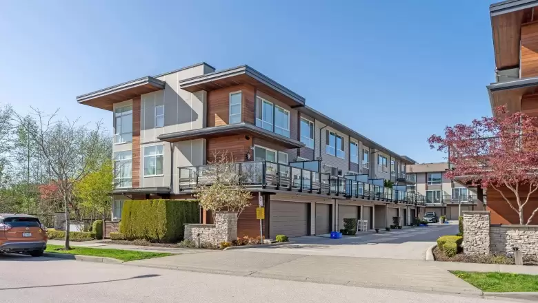 5 16223 23A AVENUE image #1