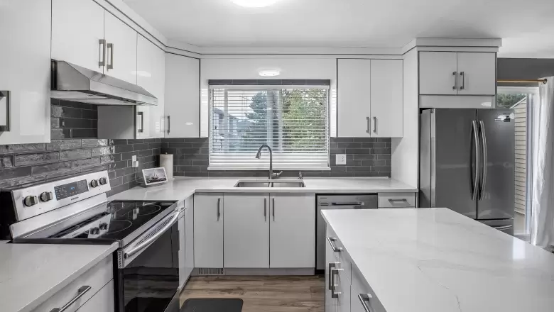 33 3087 IMMEL STREET image #1