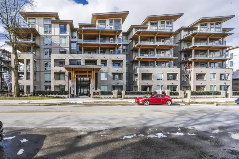 609 7169 14 AVENUE image #1