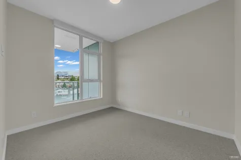 906 4168 LOUGHEED HIGHWAY image #4