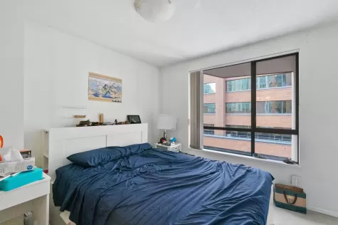 508 1189 HOWE STREET image #3