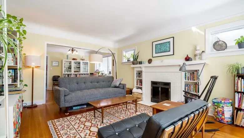 3815 W 31ST AVENUE image #1