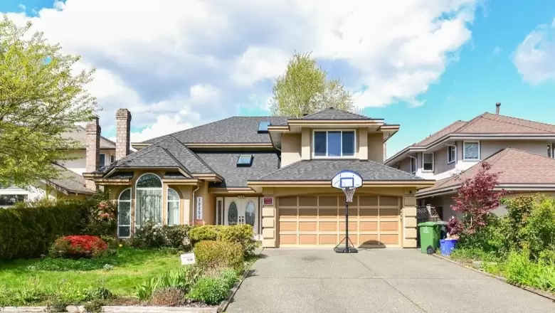 10151 HALL AVENUE image #1