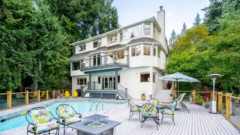 3710 SOUTHRIDGE PLACE image #1