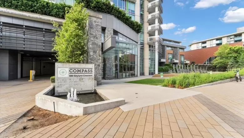 1208 680 SEYLYNN CRESCENT image #1