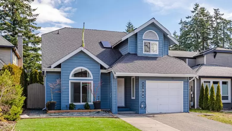 11986 WOODRIDGE CRESCENT image #1
