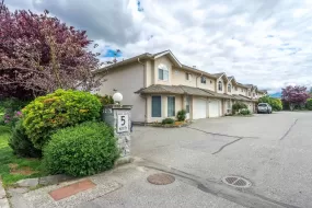 11 9486 WOODBINE STREET, Chilliwack, BC