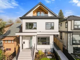 2 927 E 63RD AVENUE, Vancouver East, Vancouver, BC