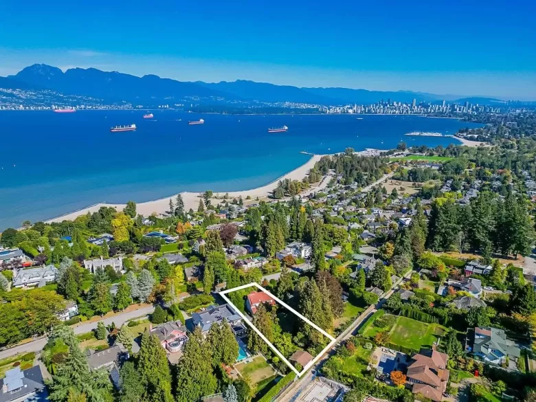 4722 DRUMMOND DRIVE image #1