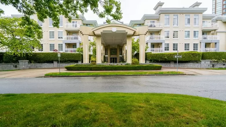 309 5835 HAMPTON PLACE image #1