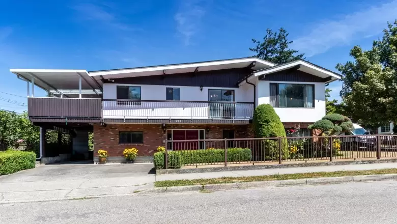985 E 37TH AVENUE image #1